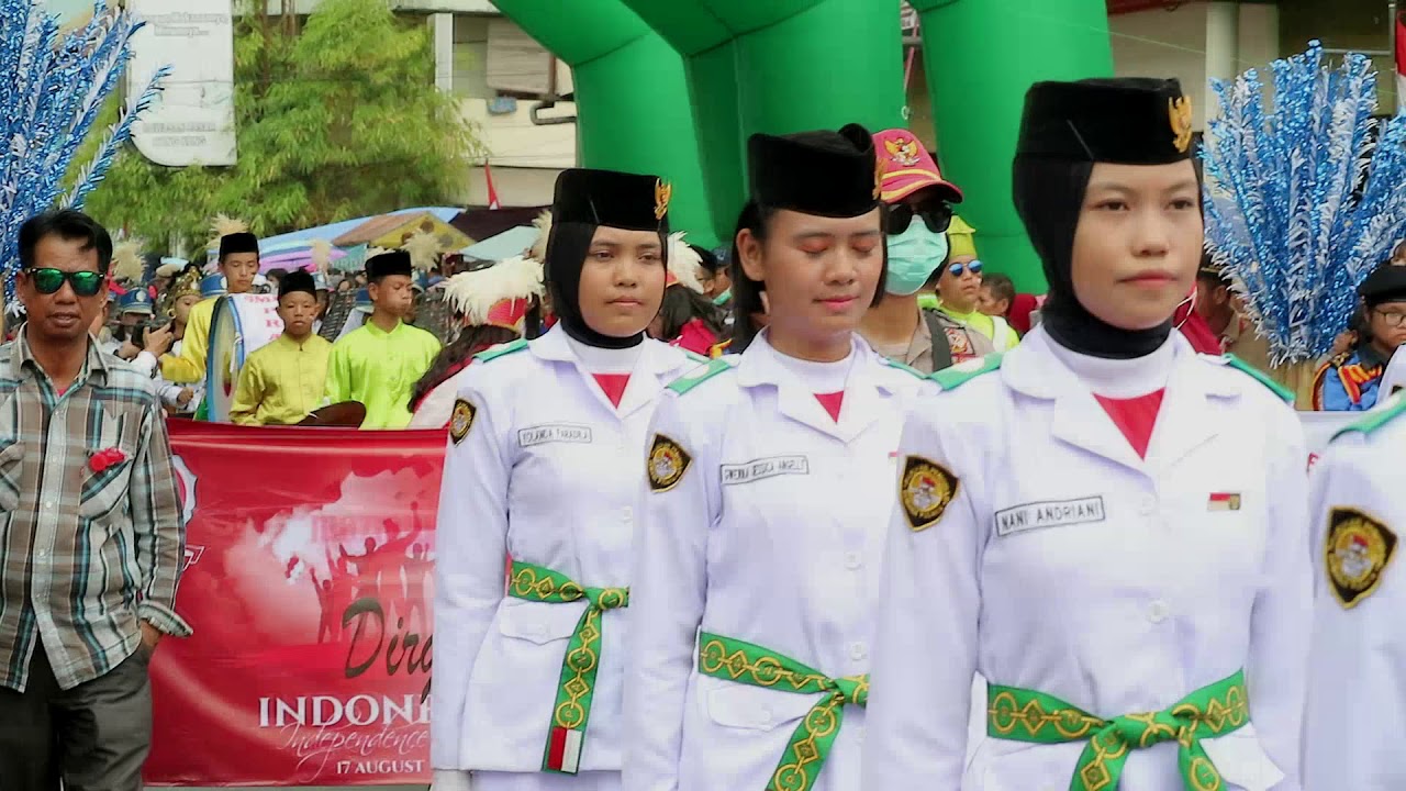 kegiatan pawai pada saat 17 agustus